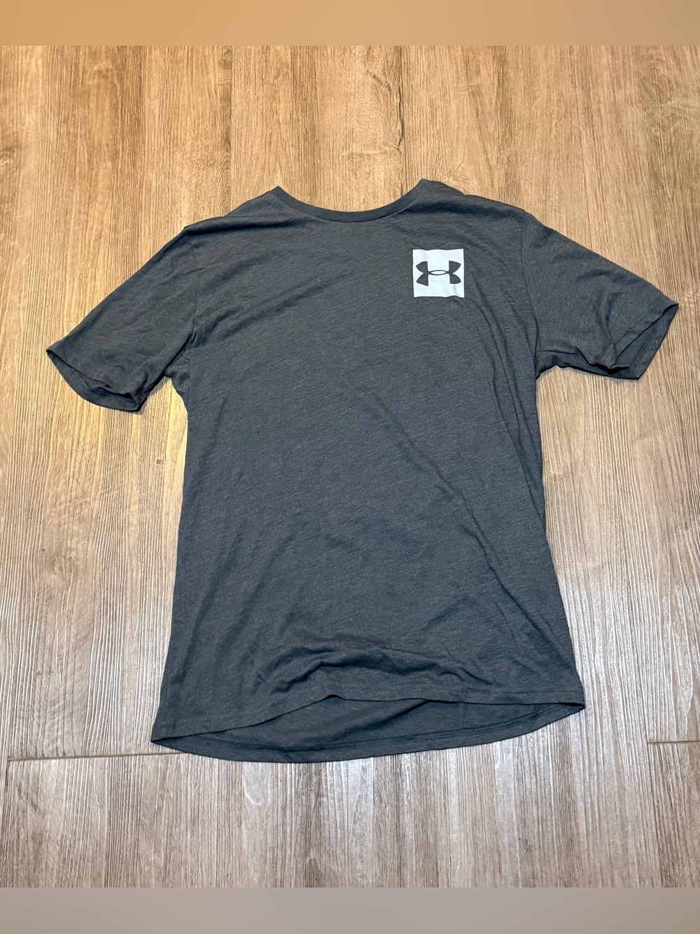 Under Armour Men's Gray Short-Sleeve T-Shirt Big Logo Casual size Medium